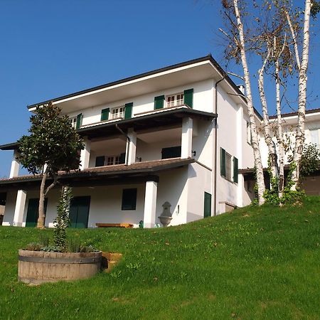 Agriturismo Sette Colli Ferrere Bagian luar foto