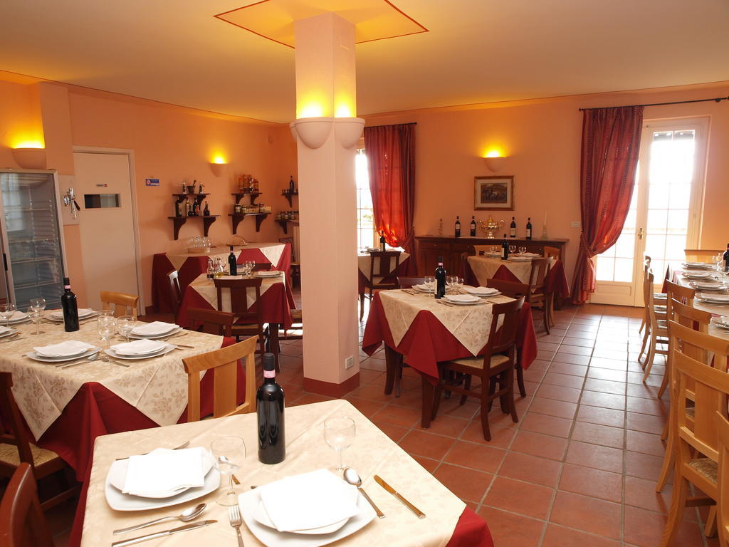 Agriturismo Sette Colli Ferrere Bagian luar foto